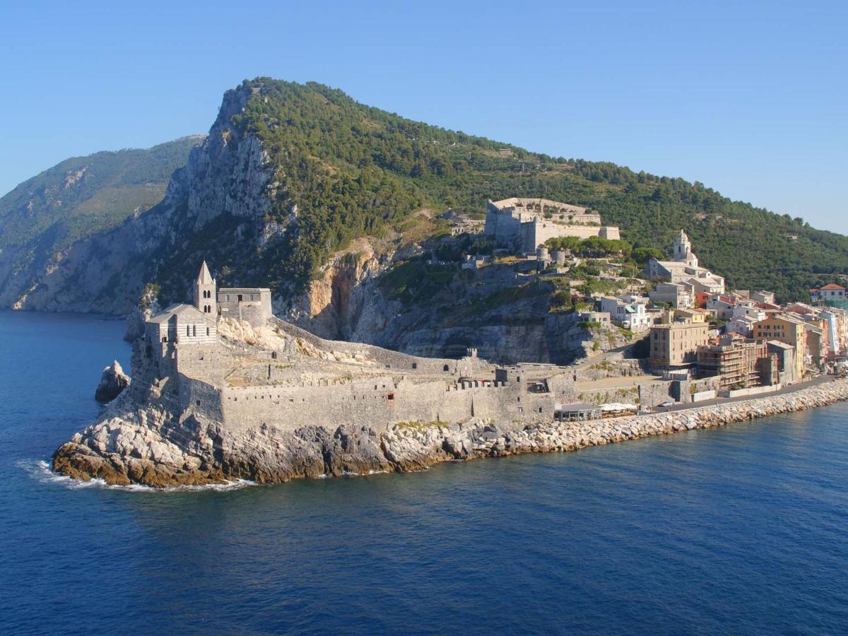 L'Oasi Tra Mare E Monti Villa เลริชี ภายนอก รูปภาพ